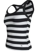 Musculosa Calvin Klein Jeans a rayas horizontales blancas y negras, con cuello redondo y logo CK en el ruedo.