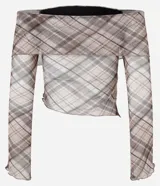 Blusa de tule con estampado de cuadros, escote hombro a hombro, mangas largas acampanadas y canesú fruncido.