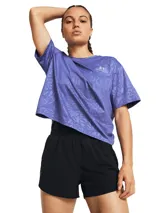 Remera deportiva Under Armour UA RUSH™ para mujer, color lila con estampado floral en relieve y logo en el pecho.