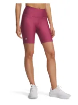 Calza corta tipo biker de color rojo oscuro o magenta, de tiro alto y ajuste ceñido al cuerpo. Presenta el logo de Under Armour en blanco en la parte inferior de una de las piernas.
