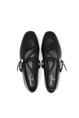 Ballerinas con estampado de piel de serpiente, con correa sobre el empeine y hebilla metálica.