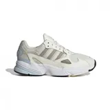 Championes Adidas Falcon de mujer, color blanco hueso con detalles en gris, verde y marrón.