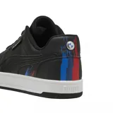 Championes Puma Caven 2.0 BMW MMS, color blanco con detalles en azul y rojo.
