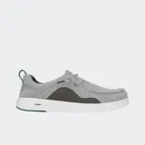 Mocasines Hey Dude Hey2O Mesh color gris. Capellada de malla ventilada con orificios de drenaje, cordones elásticos y sistema fácil de colocar. Entresuela y plantilla de EVA drenable, plantilla extraíble perforada y cápsulas de TPR en la suela exterior.
