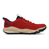 Championes de trail running Under Armour Charged Maven Trail, color marrón con detalles en naranja y negro. Diseñados para senderos, con capellada de malla transpirable, entresuela Charged Cushioning para amortiguación y suela de goma con tacos para tracción.