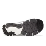 Championes de running New Balance Fresh Foam X 860v13 para hombre, color negro con logo gris.