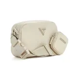 Bandolera Guess Latona color crema con correa ancha ajustable con logo de la marca y monedero extraíble.