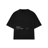 Remera negra de corte oversize con estampado blanco en el frente que incluye la leyenda "VENEFO. WORLDWIDE Industries CO. VENEFO COMUNNITY .CCL".