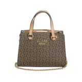 Bolso Guess Mini Satchel en ecocuero con estampado del logo, herrajes dorados, cierre tipo flap con stud magnético, colgante de corazón metálico desmontable, interior forrado y correa cruzada desmontable.