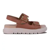 Sandalias Modare color crema con plataforma y dos tiras anchas con hebillas doradas.