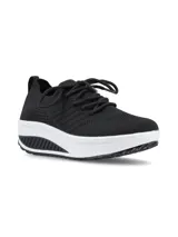 Zapatilla negra de mujer, ultra liviana y flexible, con capellada de flyknit y plantilla de memory foam.