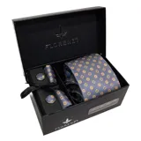 Set de corbata, pañuelo de bolsillo y gemelos color azul con diseño de micro puntos.