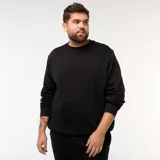 Buzo negro de cuello redondo, corte clásico y mangas largas.