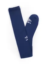 Medias deportivas Umbro para adulto, color negro con logo de la marca en blanco.