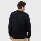 Buzo negro de cuello redondo, marca Columbia, con logo pequeño en el pecho y logo grande vertical en la manga.