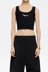 Top corto blanco de algodón con logo de la marca Bimba y Lola estampado en el frente.