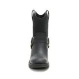 Bota corta negra de cuero con caña de gamuza y arnés con hebilla dorada.