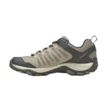 Championes de senderismo Merrell Crosslander 3, color gris con detalles en negro y naranja. Capellada de gamuza y malla transpirable, puntera sintética protectora, plantilla de espuma EVA reciclada, entresuela de espuma EVA liviana y suela de goma adherente.