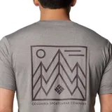 Remera gris de manga corta con logo de Columbia en el pecho.