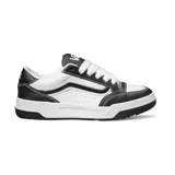 Championes Vans Hylane de cuero blanco y negro con cordones blancos.