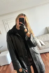 Guantes de cuero sin dedos en color marrón, negro y verde oliva.