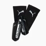 Espinilleras Puma Ultra Light Sleeve unisex, color negro con logo plateado. Incluye mangas de compresión.