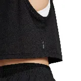 Musculosa deportiva Adidas We Tank, color negro con logo blanco en el pecho.