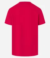 Remera de algodón color rojo con estampa centralizada de viaje a la playa.