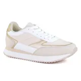 Championes deportivos Hi-Tec Lyra, color beige con detalles en blanco y dorado.