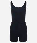 Enterito deportivo negro de microfibra con breteles medianos y espalda descubierta.