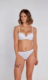 Bombacha colaless de microfibra color gris, sin costuras y con forro 100% de algodón.