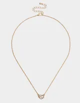 Cadena corta dorada con dije de corazón entrelazado con el símbolo de infinito, ambos adornados con strass.