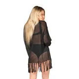 Kimono de playa tejido a crochet calado, color negro, con mangas largas y flecos en el ruedo.