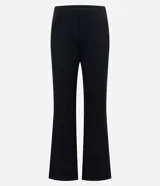 Pantalón flare negro de punto roma con viscosa certificada, cintura incorporada y sin estampado.