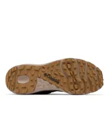 Championes de senderismo Columbia Konos Low para hombre, color verde oliva con detalles en verde oscuro y suela beige.