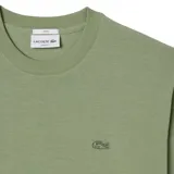Remera Lacoste de manga corta color verde con logo bordado en el pecho.