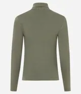 Blusa blanca de algodón con cuello alto y mangas largas.