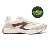 Championes deportivos American Sport Abrus color beige con detalles en marrón y suela marrón. Confeccionados con memory foam.