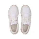 Championes urbanos On Running Cloud 6, color blanco.