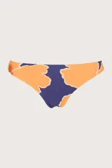 Calzón de bikini reversible con estampado floral en tonos naranja y azul.
