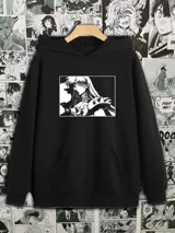 Sudadera canguro negra con capucha y bolsillo canguro frontal. Estampado en vinilo textil blanco de estilo manga/anime, mostrando al personaje Sesshomaru de Inuyasha.