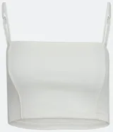 Musculosa corta blanca de punto roma con escote recto y tirantes finos regulables.