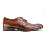 Zapato acordonado de cuero negro, de vestir, con punta fina y suela de goma.