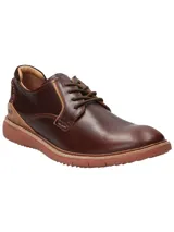 Zapato acordonado de cuero marrón con suela liviana de EVA con tecnología Honey Foam.