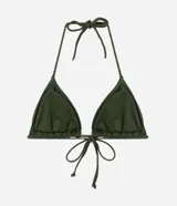 Bikini top triangular fruncido color fucsia, confeccionado en poliamida, con breteles trenzados y superficie lisa.