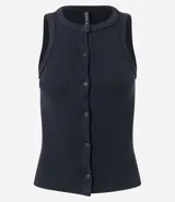 Musculosa negra de algodón con textura acanalada y botones frontales.