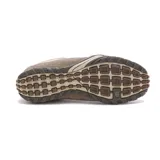 Zapato Caterpillar modelo Iris, color marrón topo, de gamuza con detalles de costuras y logo de la marca en el lateral.