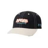 Gorra de béisbol negra con visera color crema y logo Rip Curl bordado en el frente.