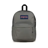 Mochila JanSport gris con logo en azul y rojo, con un compartimento principal amplio, un bolsillo frontal con cierre y tirantes acolchados.