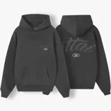 Sudadera de corte estándar, color negro, con capucha y diseño gráfico en el frente.